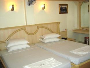 Hotel Sathyam Tiruchirappalli Buitenkant foto